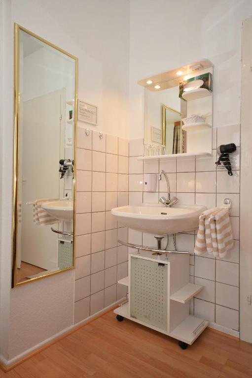 Hotel Bolts Am Park Бремен Стая снимка